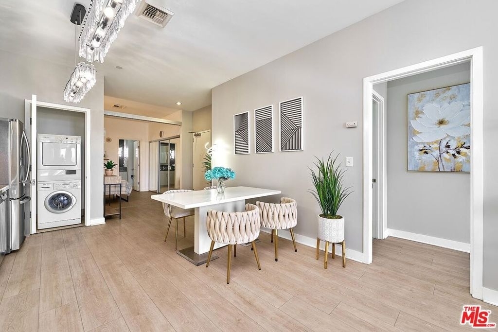 3810 Wilshire Boulevard - Photo 6