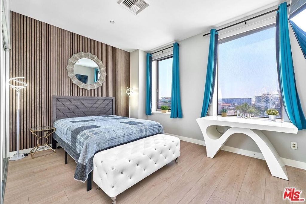 3810 Wilshire Boulevard - Photo 20