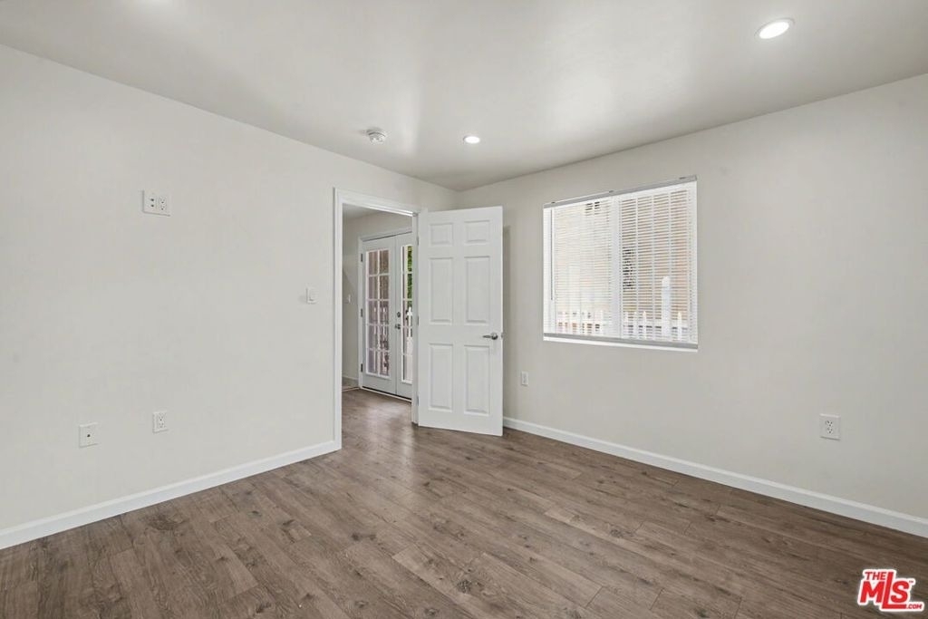 2153 Glendon Avenue - Photo 10