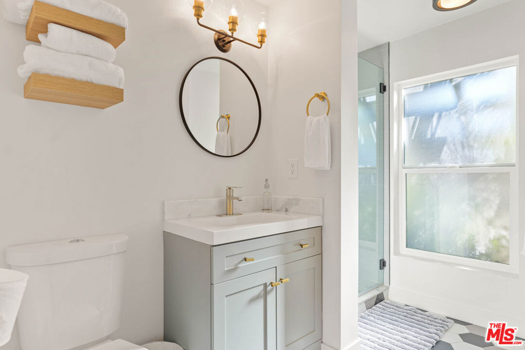 3775 Aloha Street - Photo 4