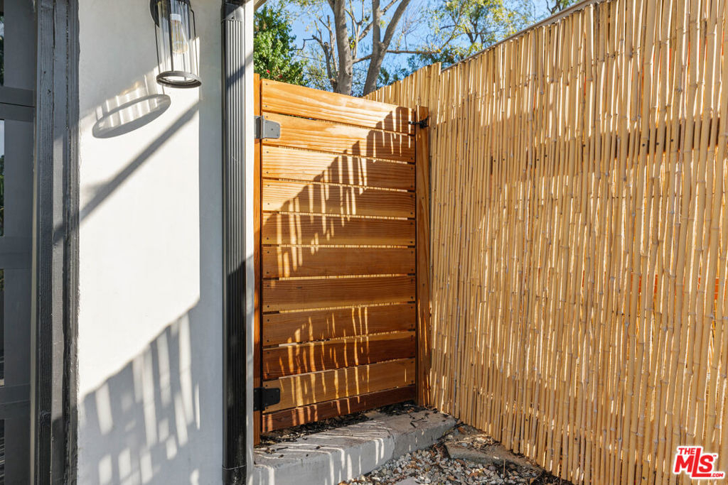 3775 Aloha Street - Photo 16