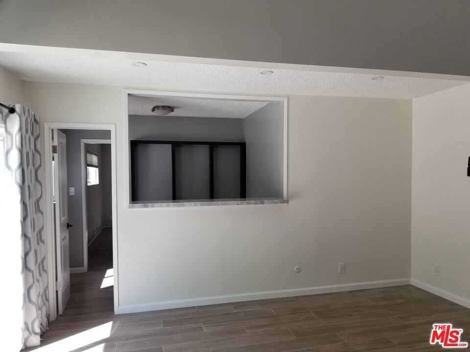 5652 Glenford Street - Photo 23