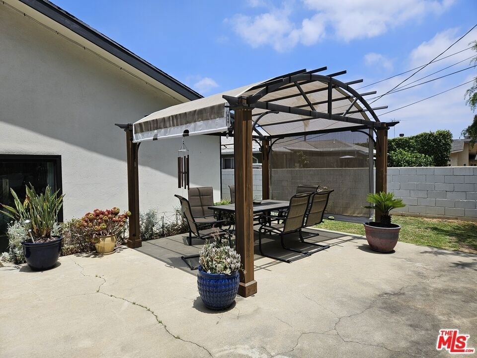 5652 Glenford Street - Photo 49