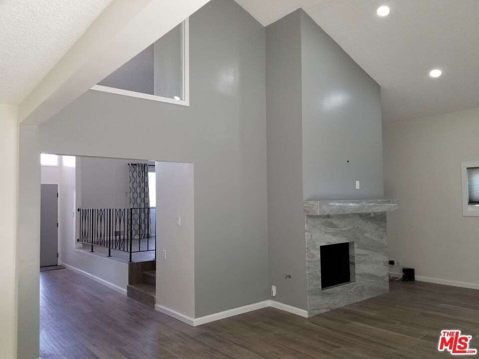 5652 Glenford Street - Photo 18