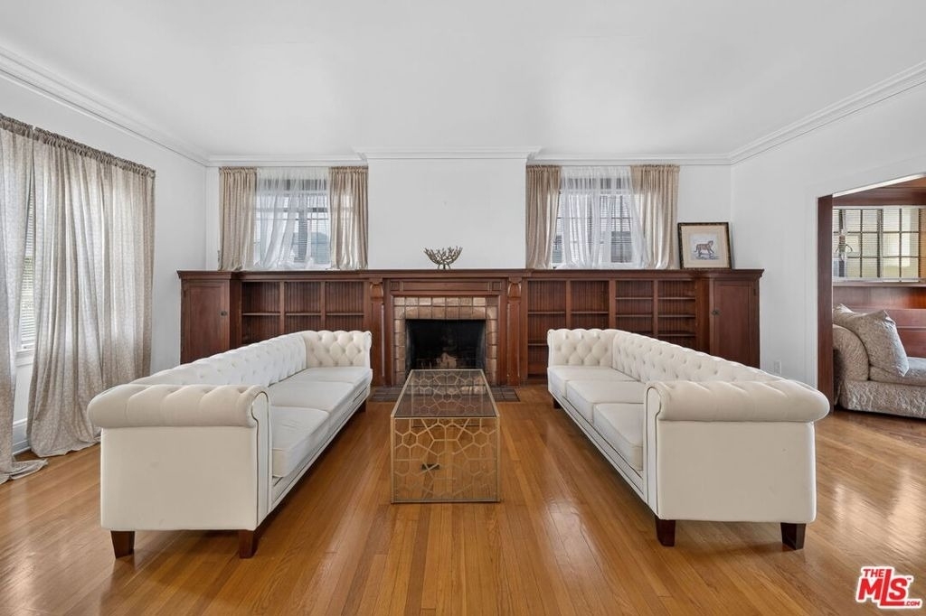 2215 W 21st Street - Photo 8
