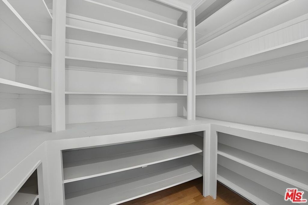 2215 W 21st Street - Photo 48