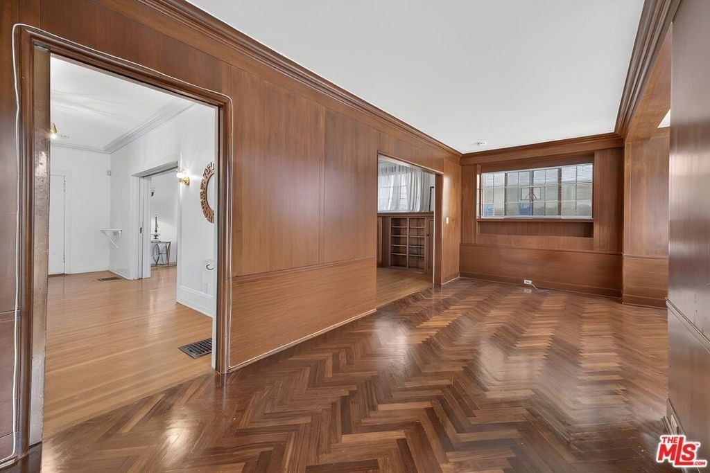 2215 W 21st Street - Photo 19