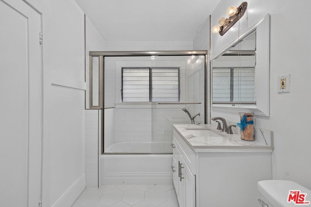 2215 W 21st Street - Photo 37