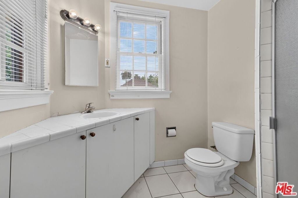 2215 W 21st Street - Photo 40