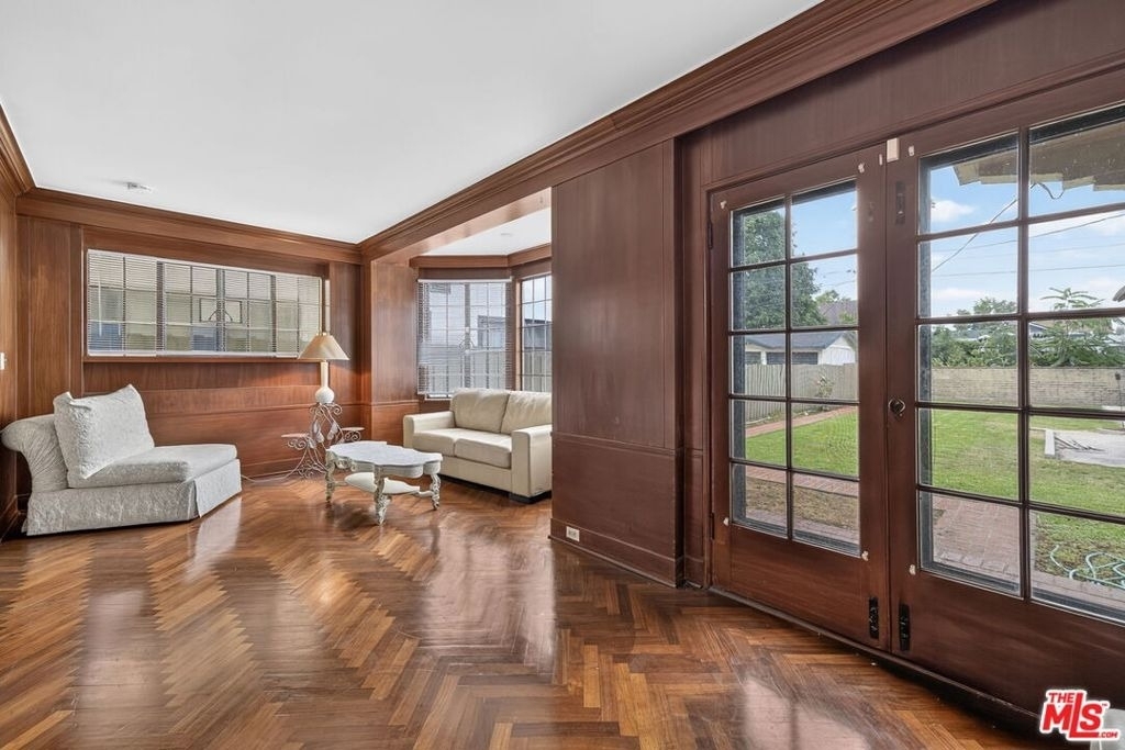 2215 W 21st Street - Photo 21