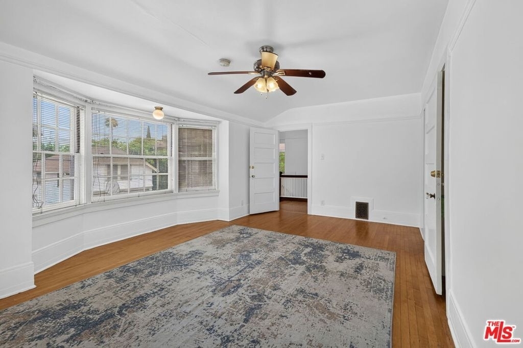 2215 W 21st Street - Photo 43