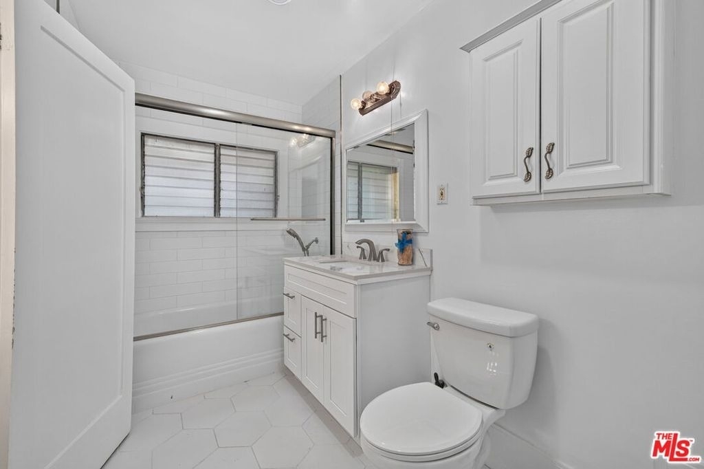2215 W 21st Street - Photo 36