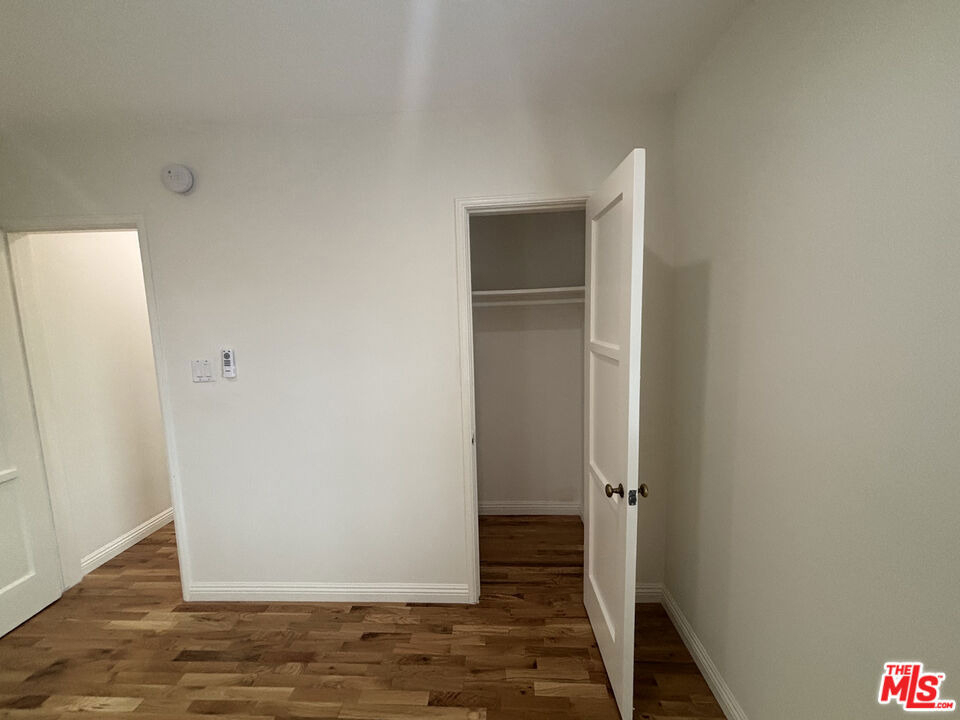 947 S Bedford Street - Photo 8