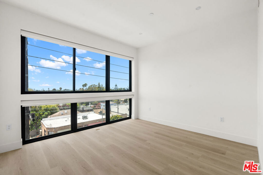 1808 Lincoln Boulevard - Photo 16