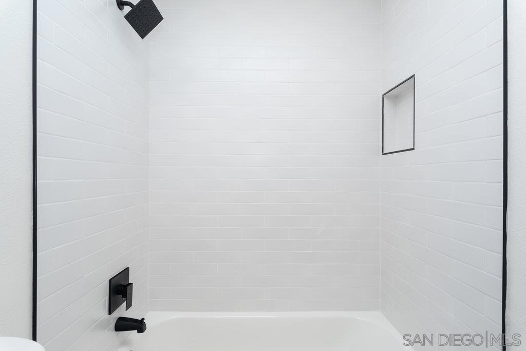 1642 C Ave - Photo 19
