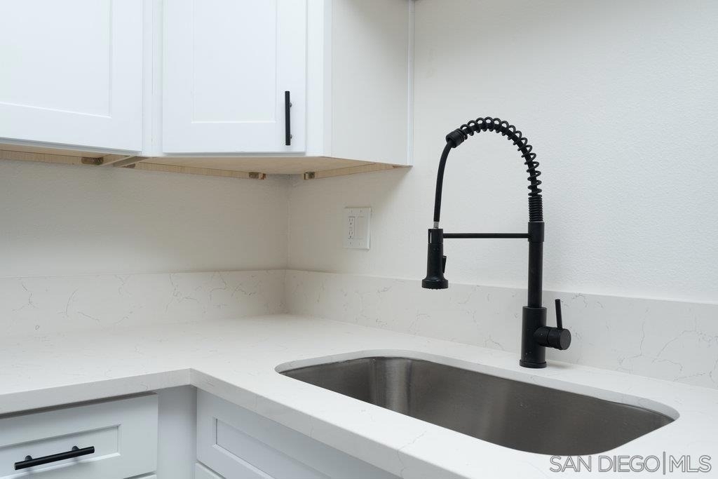 1642 C Ave - Photo 7