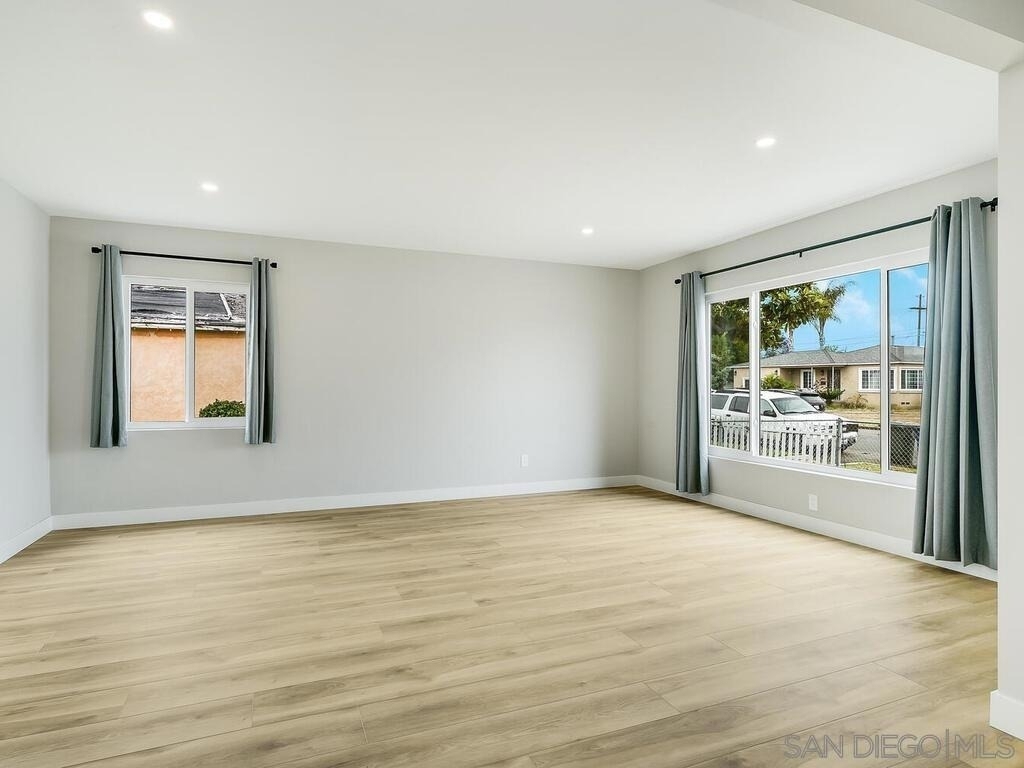 650 Colorado Ave - Photo 4