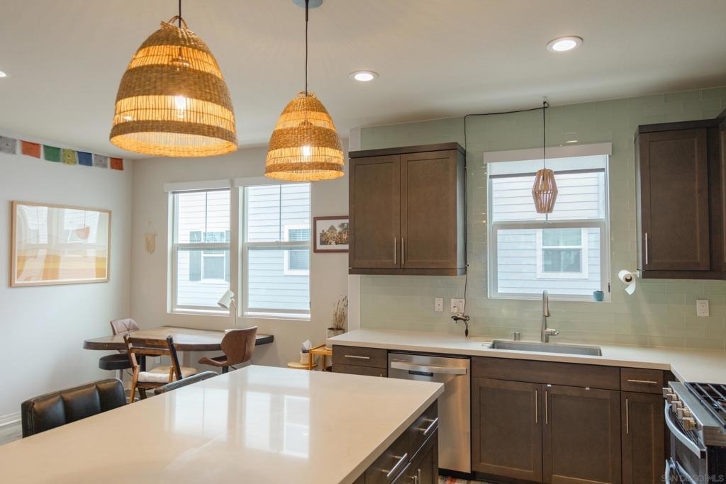 505 Lark Way - Photo 4