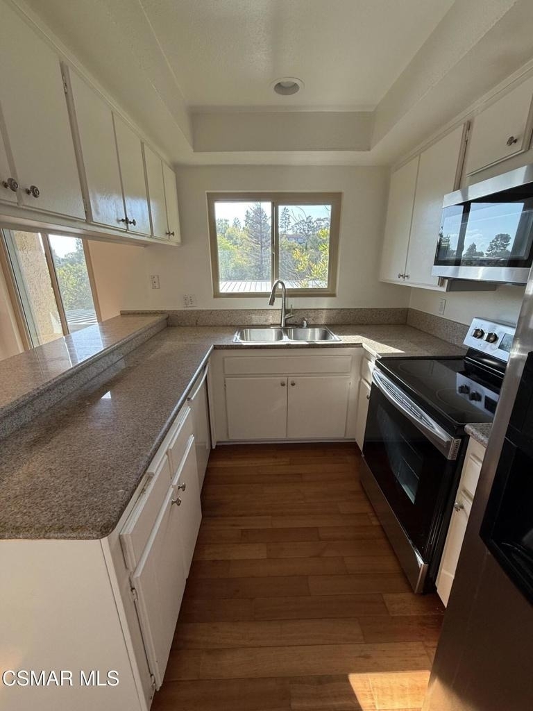 460 Arbor Lane Court - Photo 4