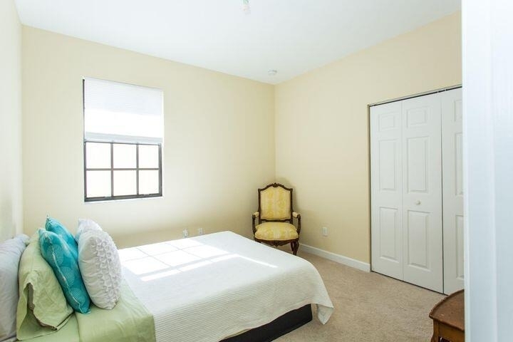 10426 Wellington Parc Drive - Photo 9