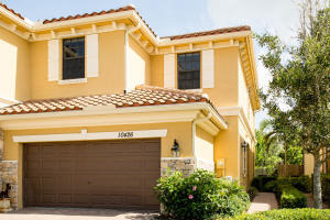 10426 Wellington Parc Drive - Photo 0