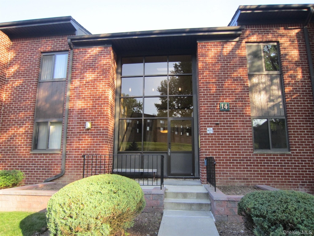 14 Charles Lane - Photo 0