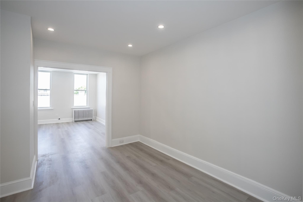 67-17 Myrtle Avenue - Photo 11