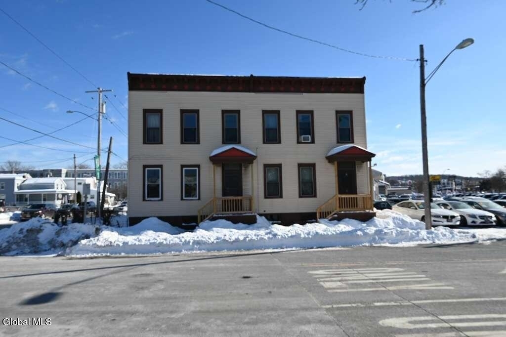 4 Washington Street - Photo 0