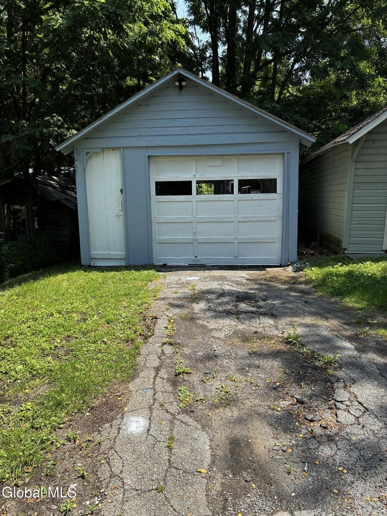 44 S Perry Street - Photo 4