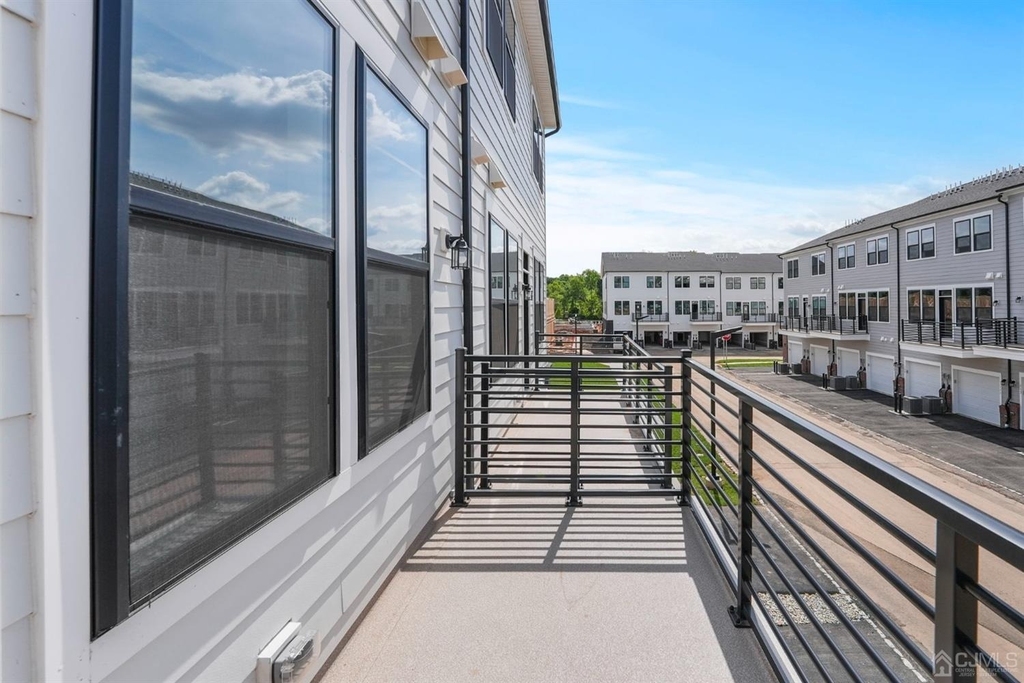 206 Lyla Lane - Photo 4