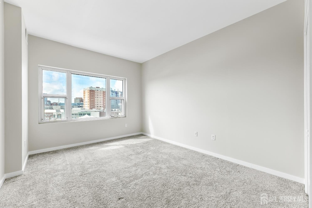 20 Livingston Avenue - Photo 26