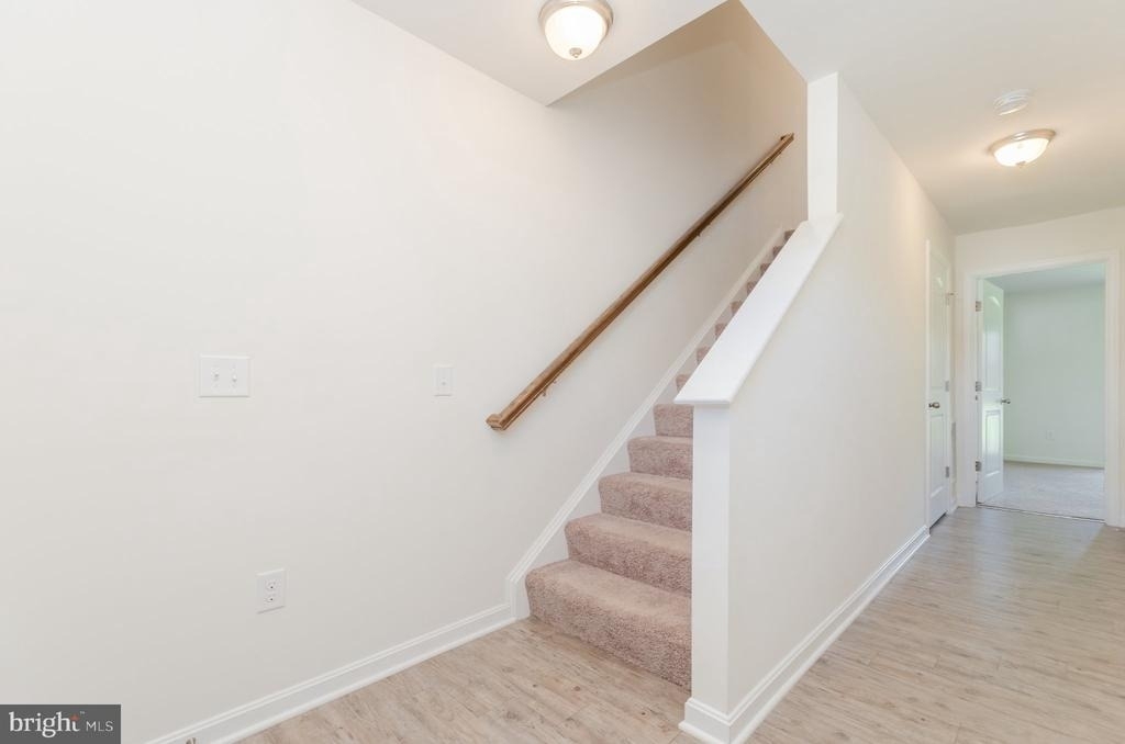 172 Drexel Court - Photo 10