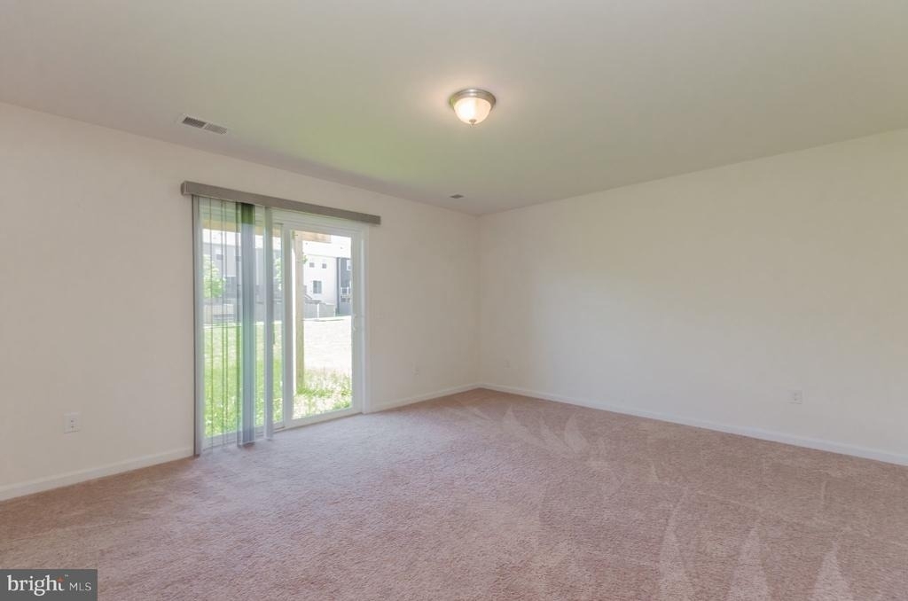 172 Drexel Court - Photo 11