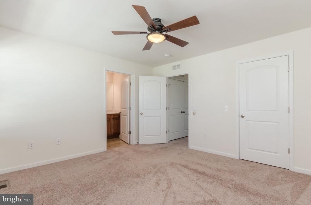172 Drexel Court - Photo 32