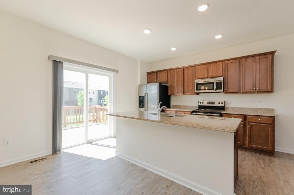 172 Drexel Court - Photo 18