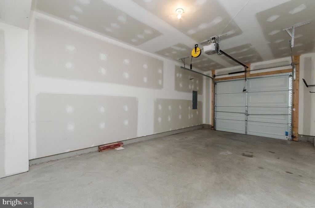 172 Drexel Court - Photo 47