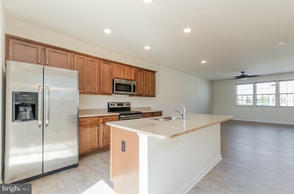 172 Drexel Court - Photo 20