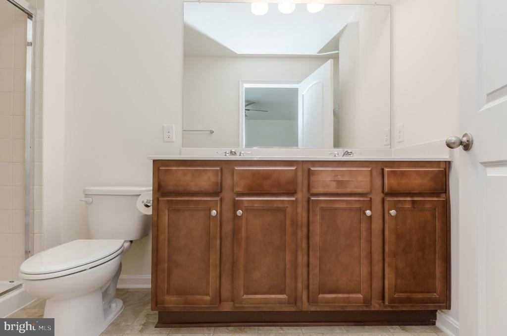 172 Drexel Court - Photo 34