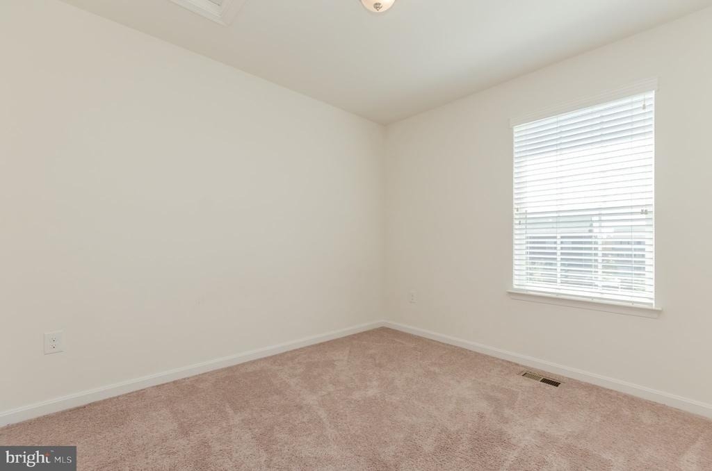 172 Drexel Court - Photo 39