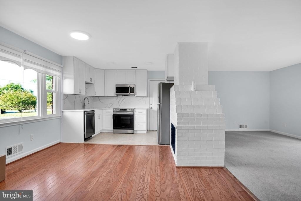 13209 Thornton Drive - Photo 1