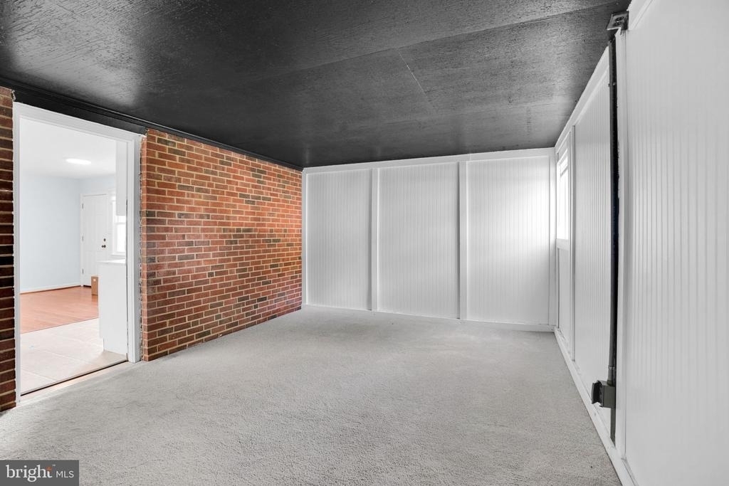 13209 Thornton Drive - Photo 18