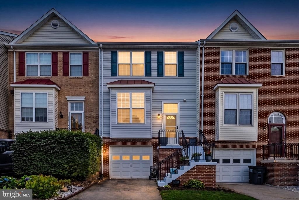 15305 Brazil Circle - Photo 0