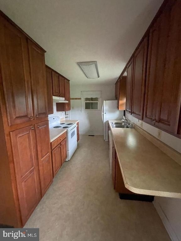 14606 Bristow Road - Photo 3