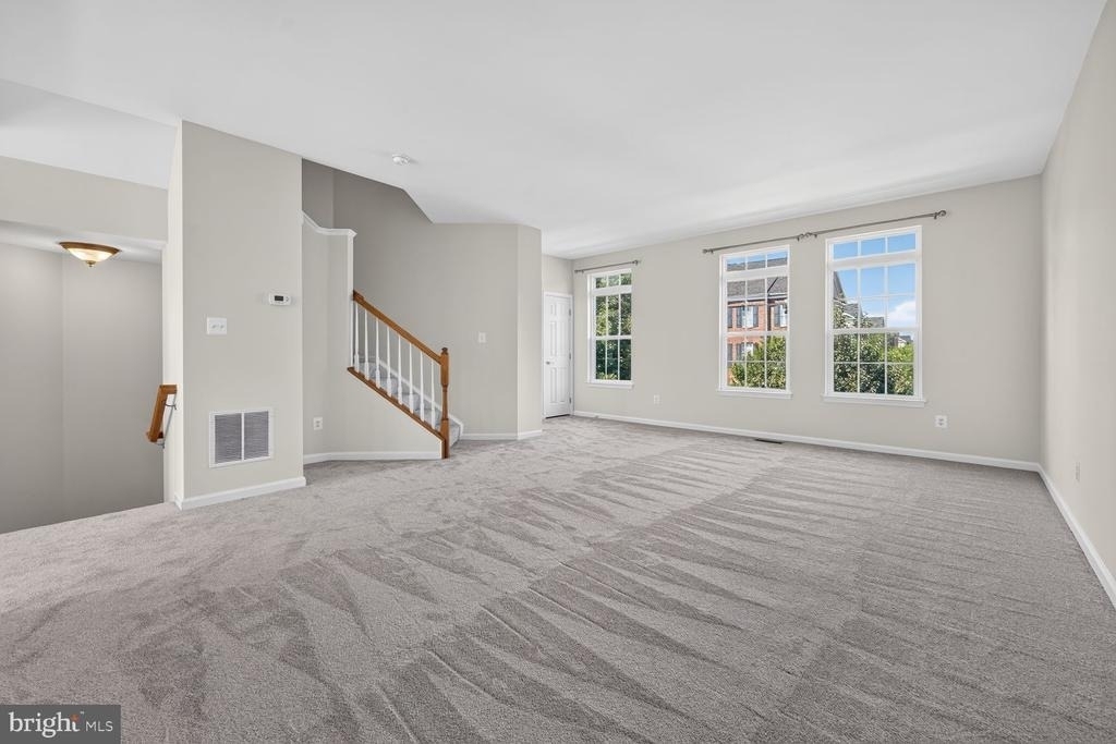2293 Merseyside Drive - Photo 12