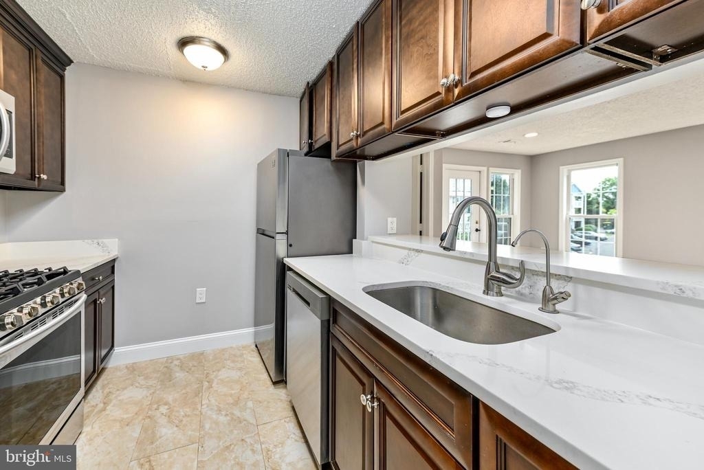20991 Timber Ridge Terrace - Photo 10
