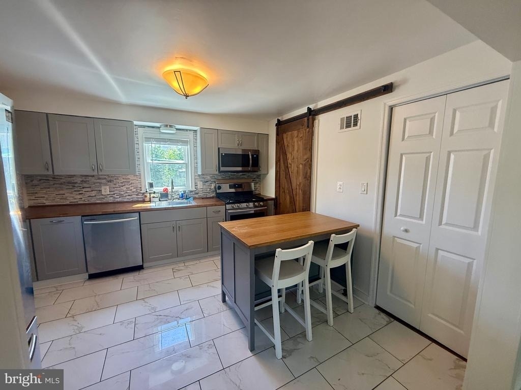 2903 Oak Knoll Drive - Photo 7