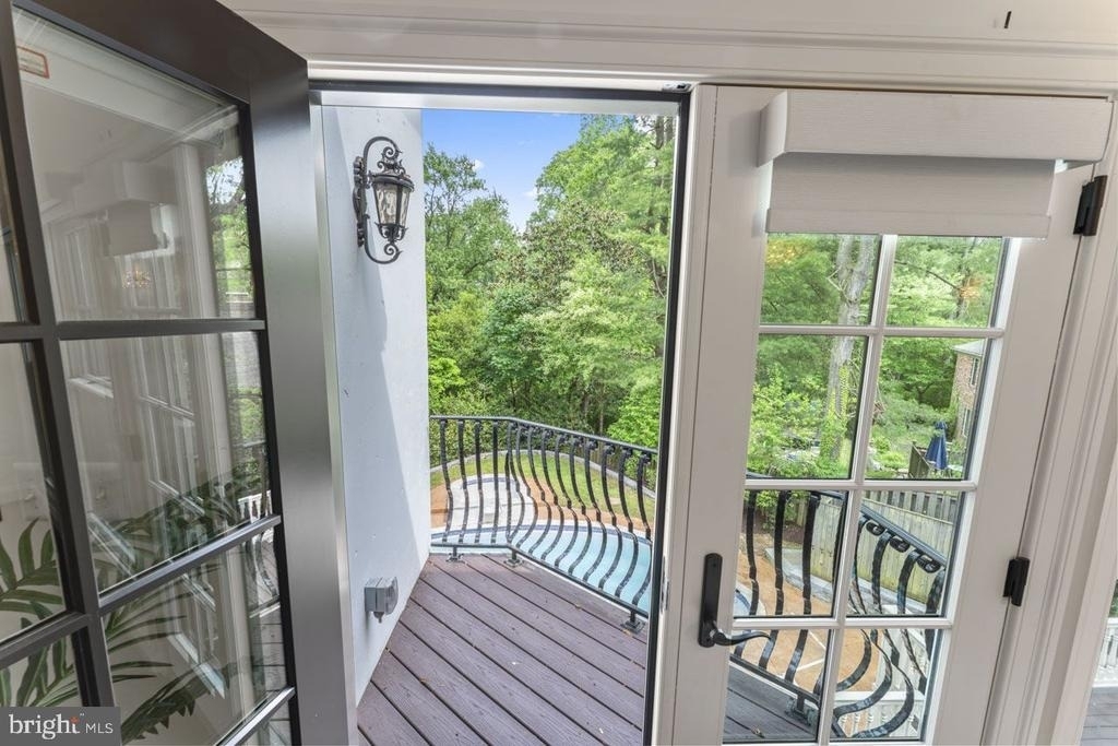 5844 Bermuda Court - Photo 30