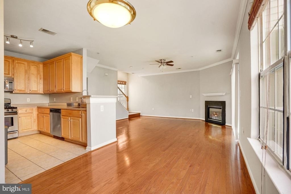 13038 Cabin Creek Road - Photo 8