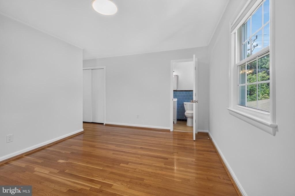 6824 Felix Street - Photo 10