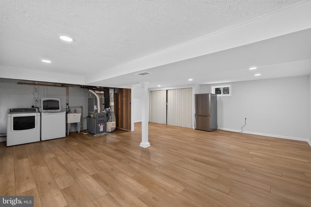 6824 Felix Street - Photo 24